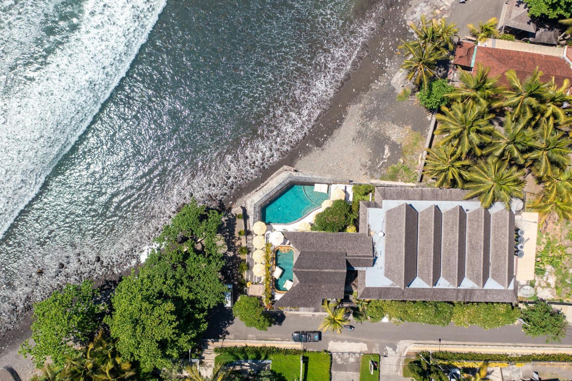 Bombora Medewi Hotel Pulukan Kültér fotó